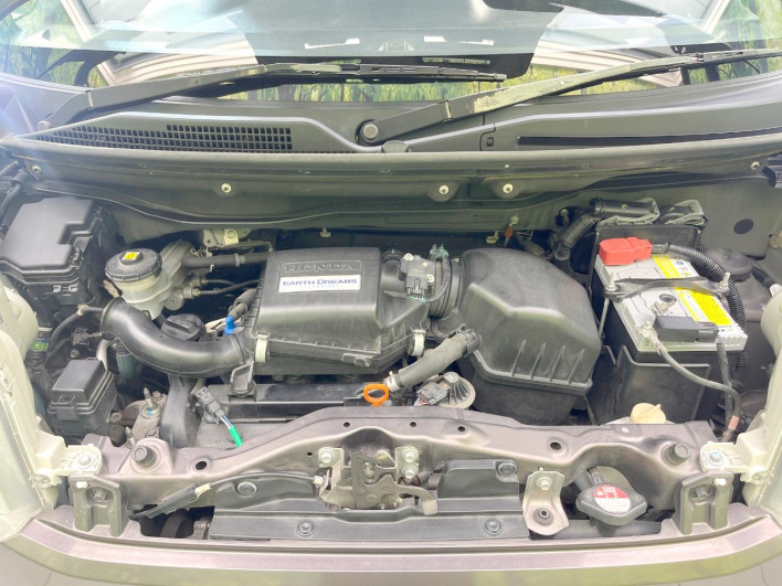 2014 Honda N-BOX DBA-JF1 (UW-69fc00e083641)[4]