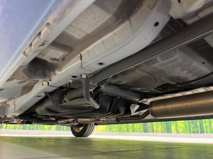 2015 Honda N-BOX DBA-JF1 (UW-69fc00e0c55bc)[20]