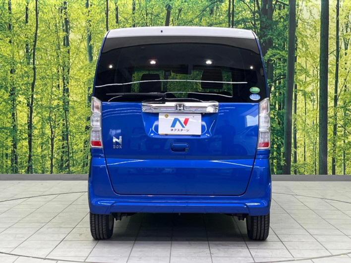 2015 Honda N-BOX DBA-JF1 (UW-69fc00e0c55bc)[17]