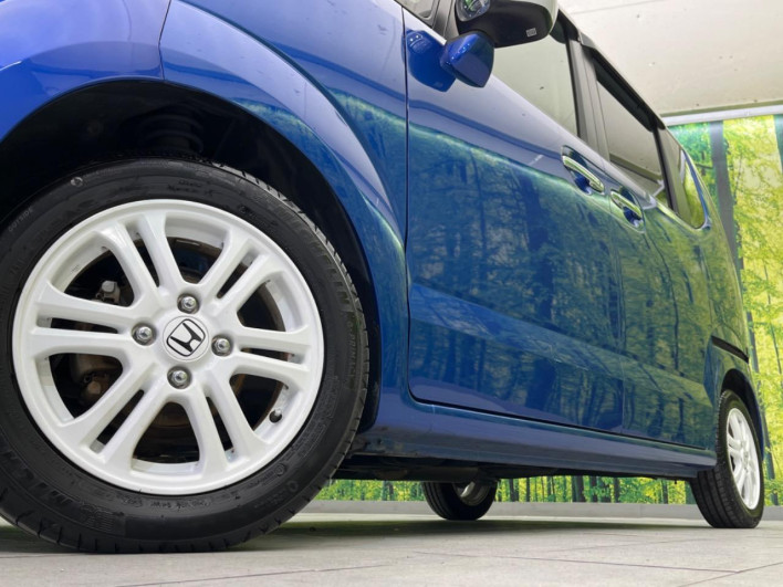 2015 Honda N-BOX DBA-JF1 (UW-69fc00e0c55bc)[11]