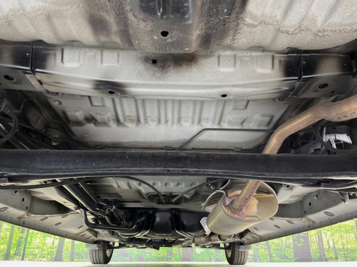 2016 Honda N-BOX DBA-JF1 (UW-69fc00e23085d)[9]