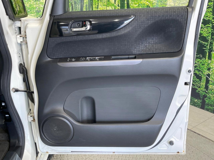 2016 Honda N-BOX CUSTOM DBA-JF2 (UW-69fc00e332da9)[17]