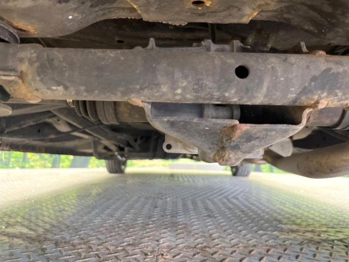 2016 Honda N-BOX CUSTOM DBA-JF2 (UW-69fc00e332da9)[4]