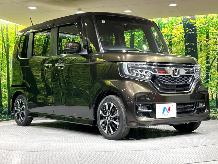 2018 Honda N-BOX CUSTOM DBA-JF3 (UW-69fc00e37dacf)[5]