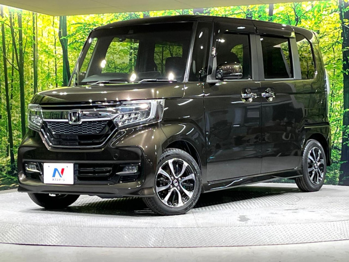 2018 Honda N-BOX CUSTOM DBA-JF3 (UW-69fc00e37dacf)[0]