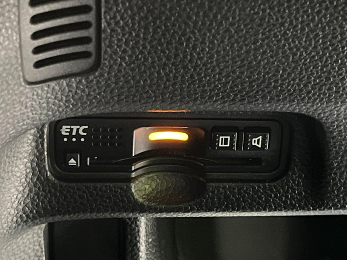 2018 Honda N-BOX CUSTOM DBA-JF3 (UW-69fc00e37dacf)[21]