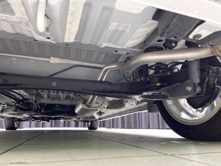 2022 Honda N-BOX CUSTOM 6BA-JF3 (UW-69fc00e734797)[24]
