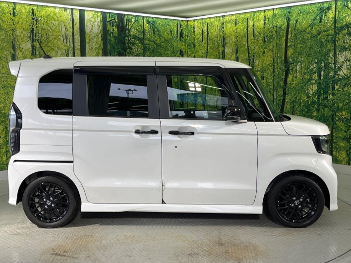 2022 Honda N-BOX CUSTOM 6BA-JF3 (UW-69fc00e73ff89)[11]