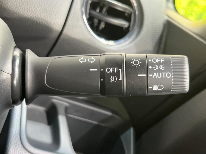 2023 Honda N-BOX CUSTOM 6BA-JF3 (UW-69fc00e750cec)[20]