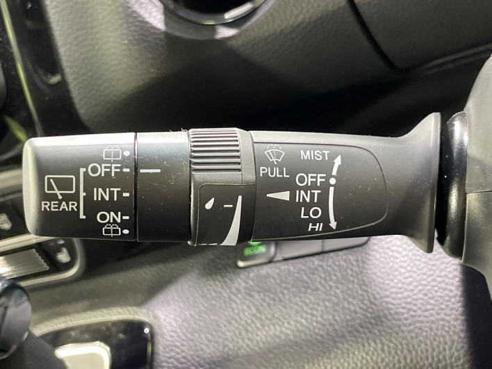 2021 Honda N-BOX CUSTOM 6BA-JF3 (UW-69fc00e9739c6)[19]