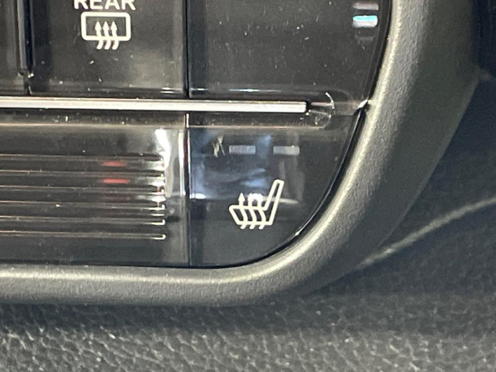 2021 Honda N-BOX CUSTOM 6BA-JF3 (UW-69fc00e9739c6)[24]