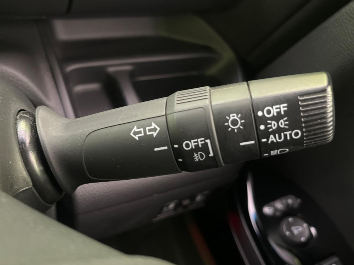 2021 Honda N-BOX CUSTOM 6BA-JF3 (UW-69fc00e98c6bc)[21]