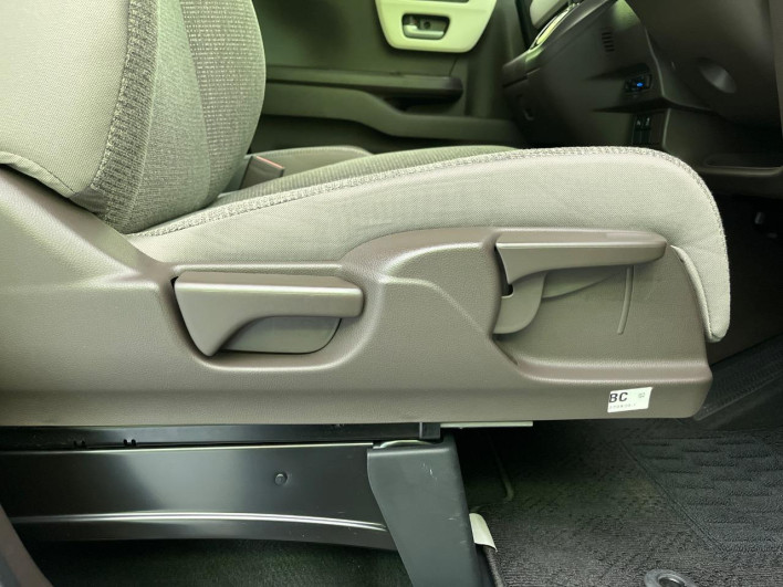 2022 Honda N-BOX 6BA-JF3 (UW-69fc00ea53dfa)[16]