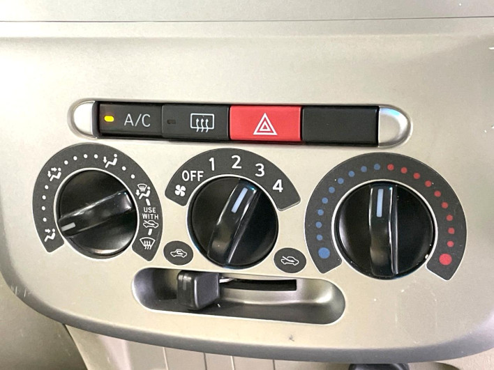 2009 Daihatsu Tanto DBA-L375S (UW-69fc00f888deb)[11]