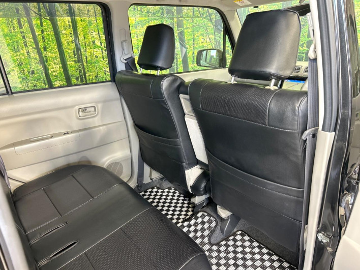 2014 Daihatsu Move Conte DBA-L575S (UW-69fc00f90d7ed)[26]