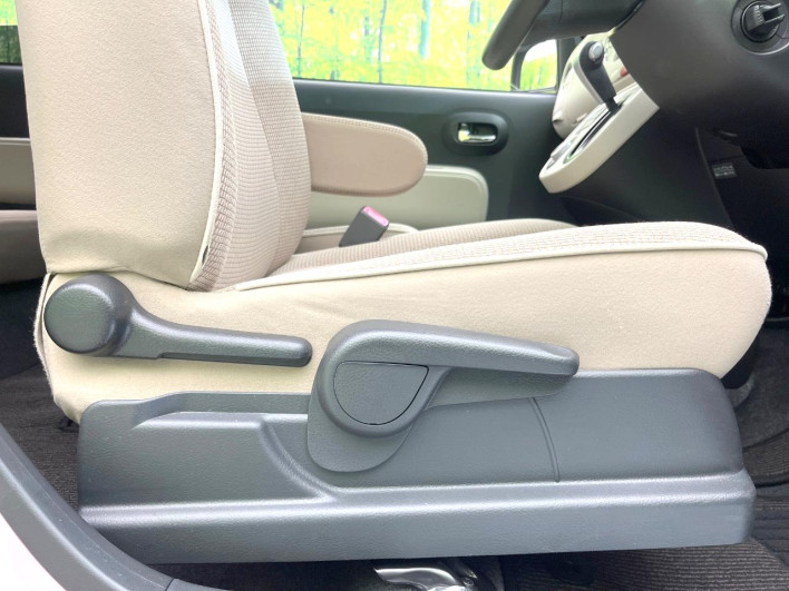 2017 Daihatsu Mira Cocoa DBA-L675S (UW-69fc00fae75a9)[15]