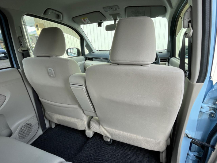2015 Subaru Stella DBA-LA160F (UW-69fc00fc76a36)[28]