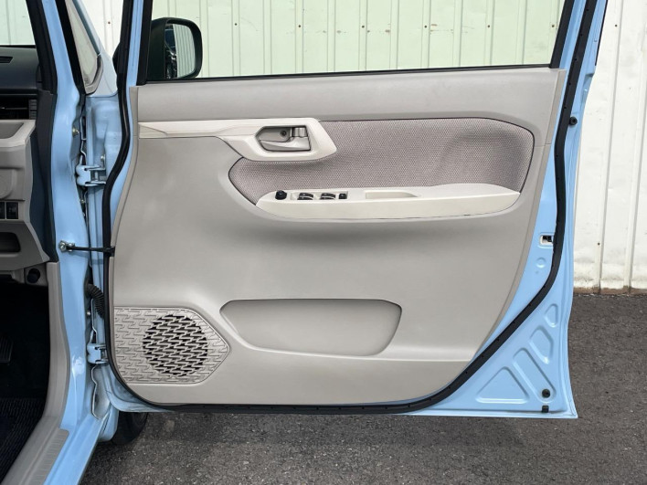 2015 Subaru Stella DBA-LA160F (UW-69fc00fc76a36)[26]