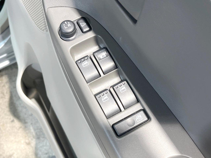 2013 Daihatsu Tanto DBA-LA600S (UW-69fc010171f78)[7]