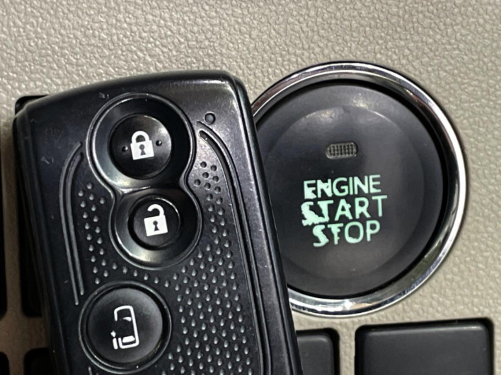 2014 Daihatsu Tanto DBA-LA600S (UW-69fc010294970)[29]