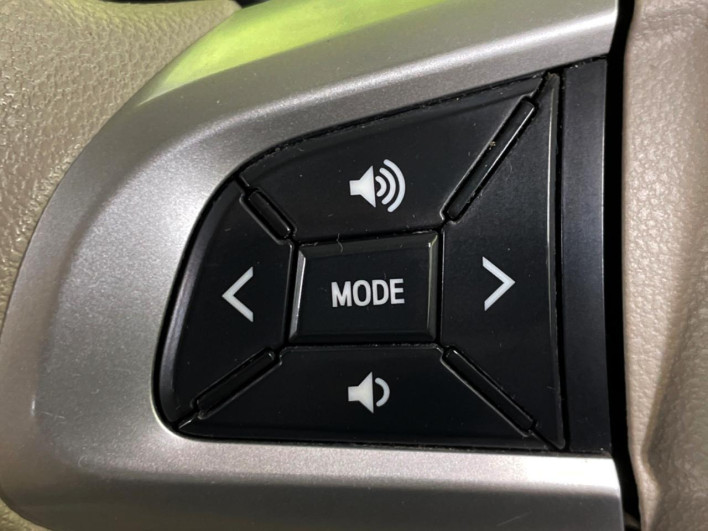 2014 Daihatsu Tanto DBA-LA600S (UW-69fc010294970)[26]