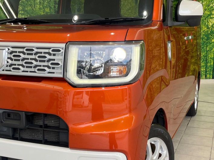 2015 Daihatsu Wake DBA-LA700S (UW-69fc01063ed40)[7]