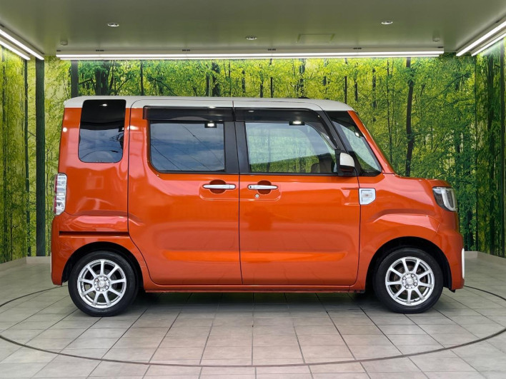 2015 Daihatsu Wake DBA-LA700S (UW-69fc01063ed40)[17]