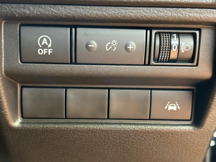 2024 Mitsubishi Triton 3DF-LC2T (UW-69fc010d51676)[24]