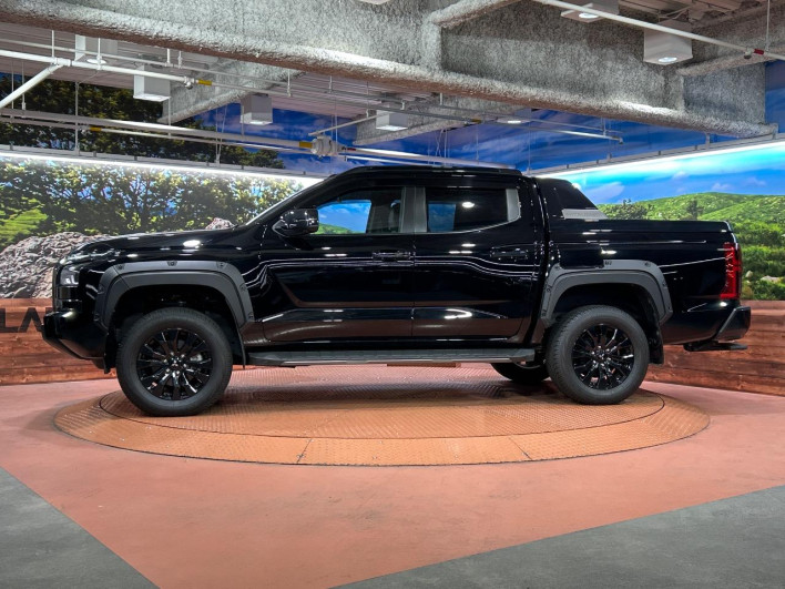2024 Mitsubishi Triton 3DF-LC2T (UW-69fc010d51676)[15]