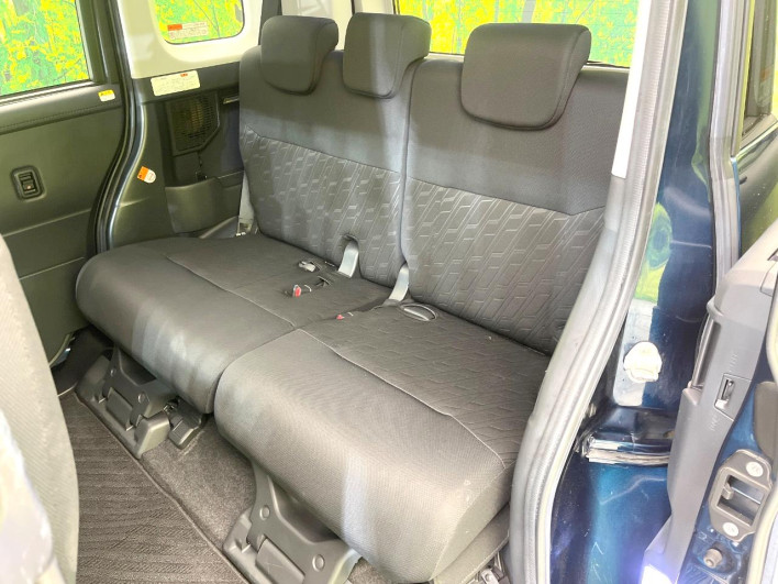 2017 Daihatsu Toll DBA-M900S (UW-69fc011269d7e)[16]