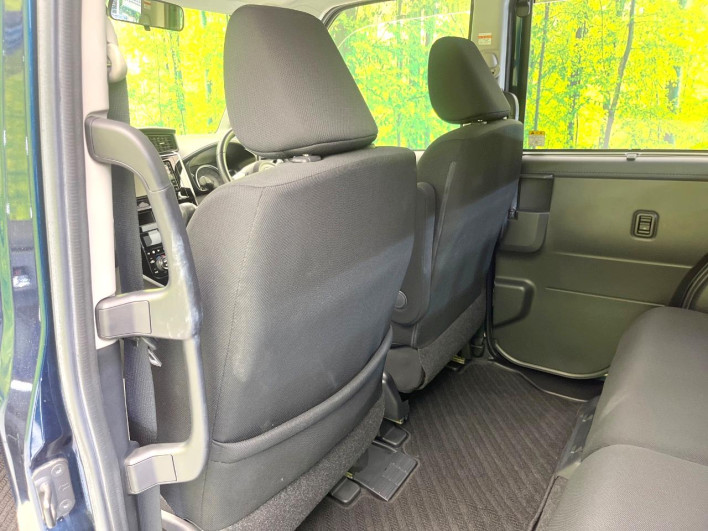 2017 Daihatsu Toll DBA-M900S (UW-69fc011269d7e)[28]