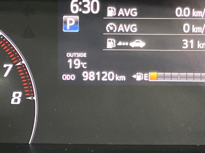 2017 Toyota Sienta DBA-NCP175G (UW-69fc013559490)[2]
