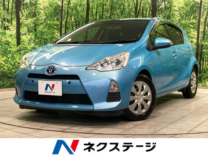 2013 Toyota Aqua DAA-NHP10 (UW-69fc013629200)[3]