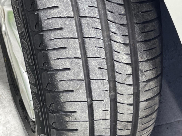 2014 Toyota Aqua DAA-NHP10 (UW-69fc0137784e2)[13]