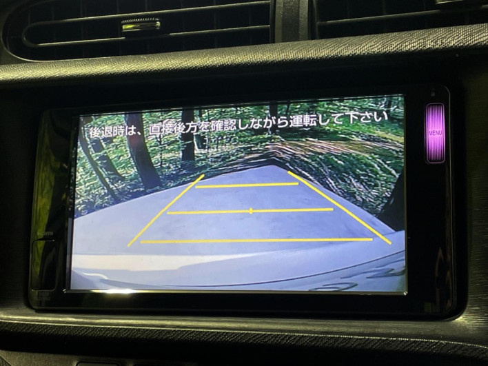 2014 Toyota Aqua DAA-NHP10 (UW-69fc0137784e2)[5]