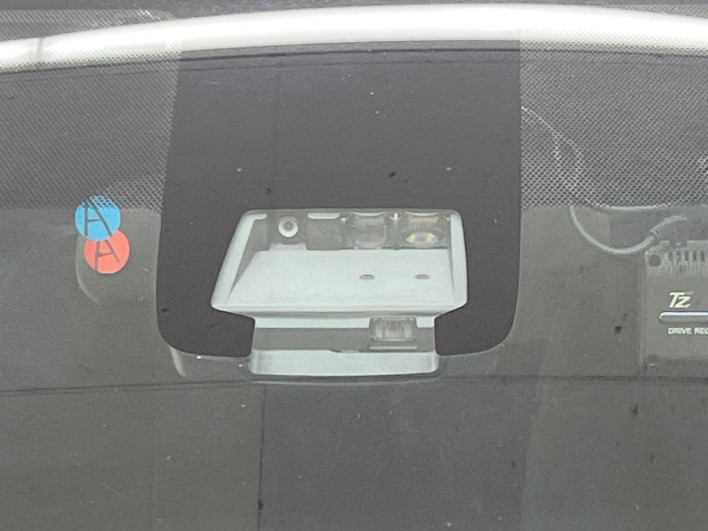 2017 Toyota Aqua DAA-NHP10 (UW-69fc0138525fd)[5]