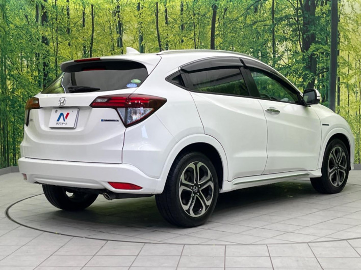 2017 Honda VEZEL DAA-RU3 (UW-69fc0142c0a14)[27]