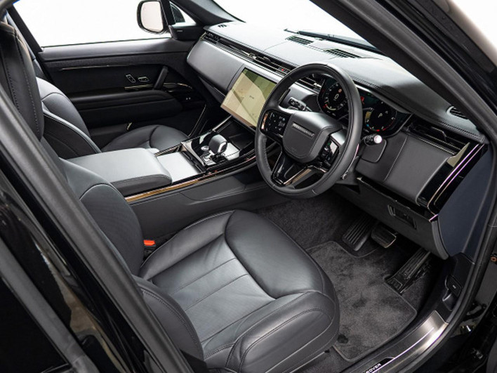 2025 Land Rover Range Rover Sport 3CA-L123WB (UW-69fc014816763)[28]