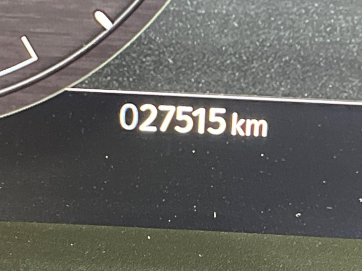 2023 Land Rover Defender 3CA-LE72WAB (UW-69fc014898a9c)[2]