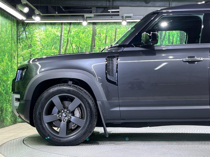 2023 Land Rover Defender 3CA-LE72WAB (UW-69fc014898a9c)[11]