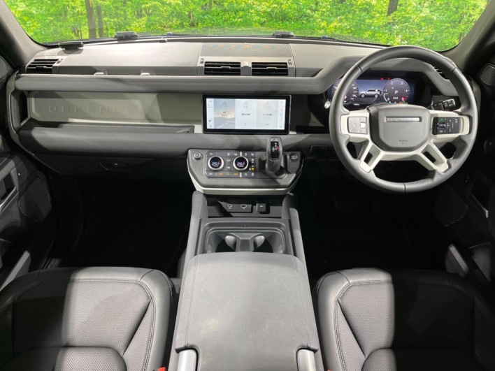 2023 Land Rover Defender 3CA-LE72WAB (UW-69fc014898a9c)[21]