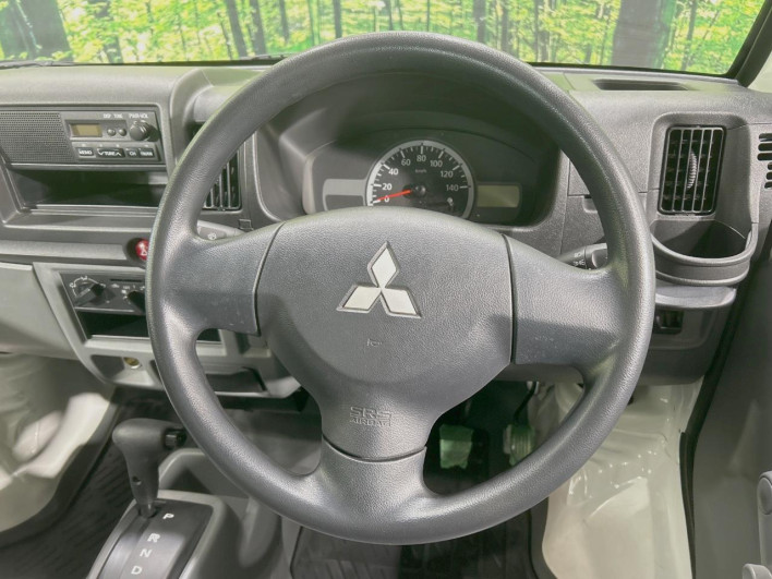2012 Mitsubishi Mini Cab Truck GBD-U61T (UW-69fc0150745e7)[16]