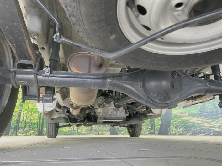 2012 Mitsubishi Mini Cab Truck GBD-U61T (UW-69fc0150745e7)[9]