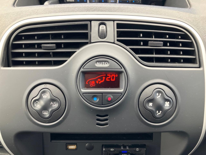 2021 Renault Kangoo ABA-KWH5F (UW-69fc015137821)[28]