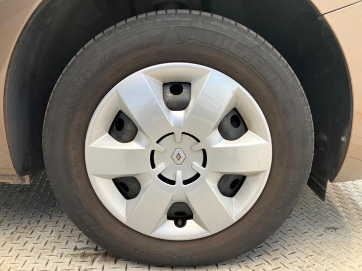2021 Renault Kangoo ABA-KWH5F (UW-69fc015137821)[21]