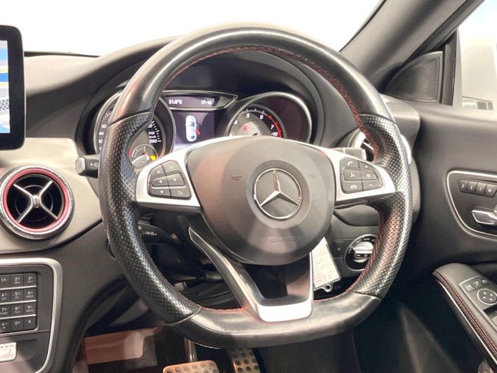 2016 Mercedes Benz CLA Class DBA-117342 (UW-69fc0156497ed)[20]