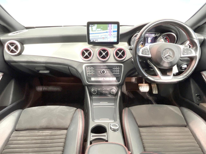 2016 Mercedes Benz CLA Class DBA-117342 (UW-69fc0156497ed)[19]