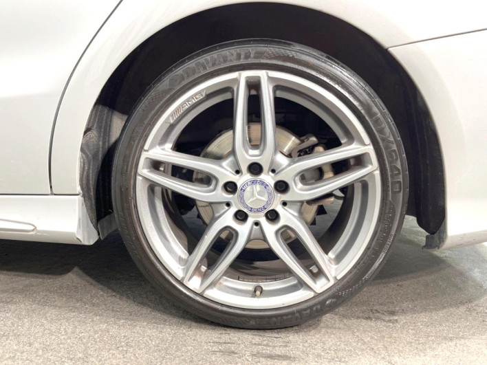 2016 Mercedes Benz CLA Class DBA-117342 (UW-69fc0156497ed)[8]