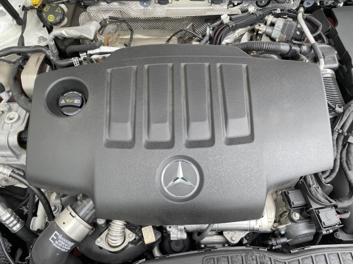 2019 Mercedes Benz CLA Class 3DA-118312M (UW-69fc015688f4d)[13]