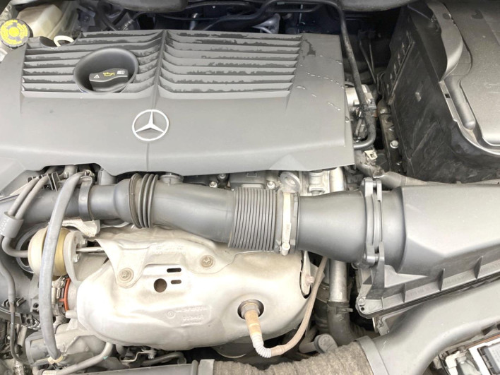 2017 Mercedes Benz B Class DBA-246242 (UW-69fc01578af7e)[4]